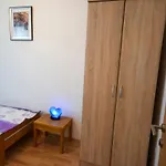 Vip Foca, Foca, 山林小屋 福查
