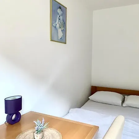 Vip Foca, Foca, Orman Evi