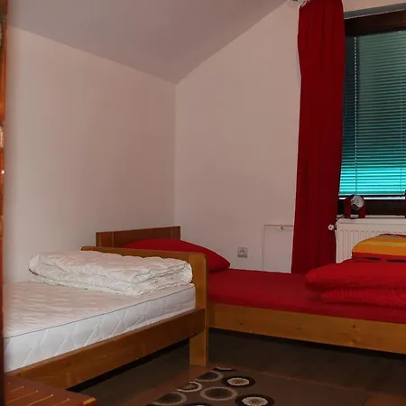 Vip Foca, Foca, Gerendaház