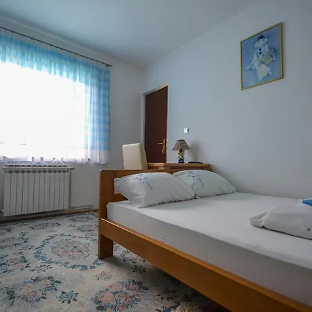 Vip Foca, Foca, Gerendaház *