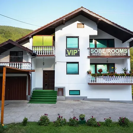 Vip Foca, Foca, *