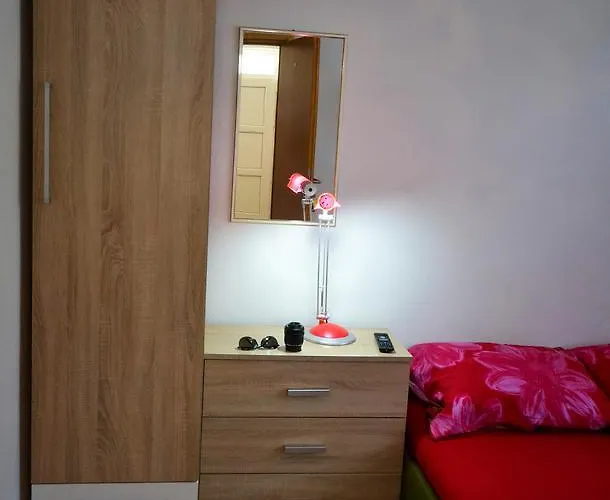 Vip Foca, Foca, Lodge