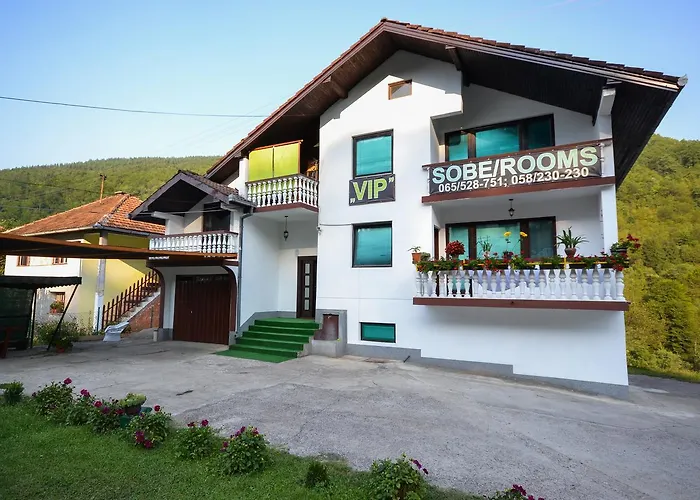 Vip Foca, Foca, Lodge